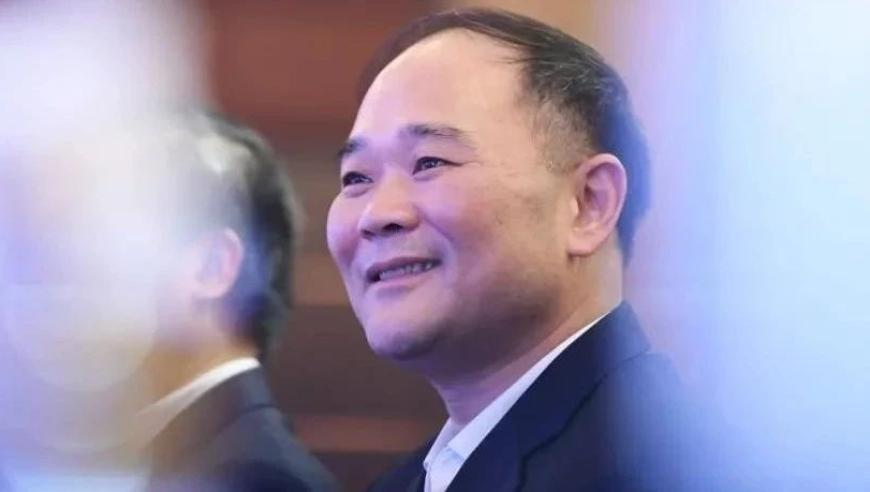 点了外卖发现是警察叔叔送来的,2025管家婆新资料正版大全澳门,机构预测与落实方法揭秘_破例版V10.27