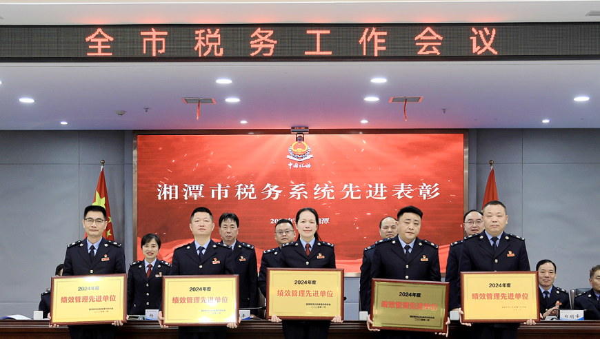哪吒2冲击全球影史票房前10,2025年港彩开奖结果查询表,确保成语解释落实的问题_储蓄版V1.60